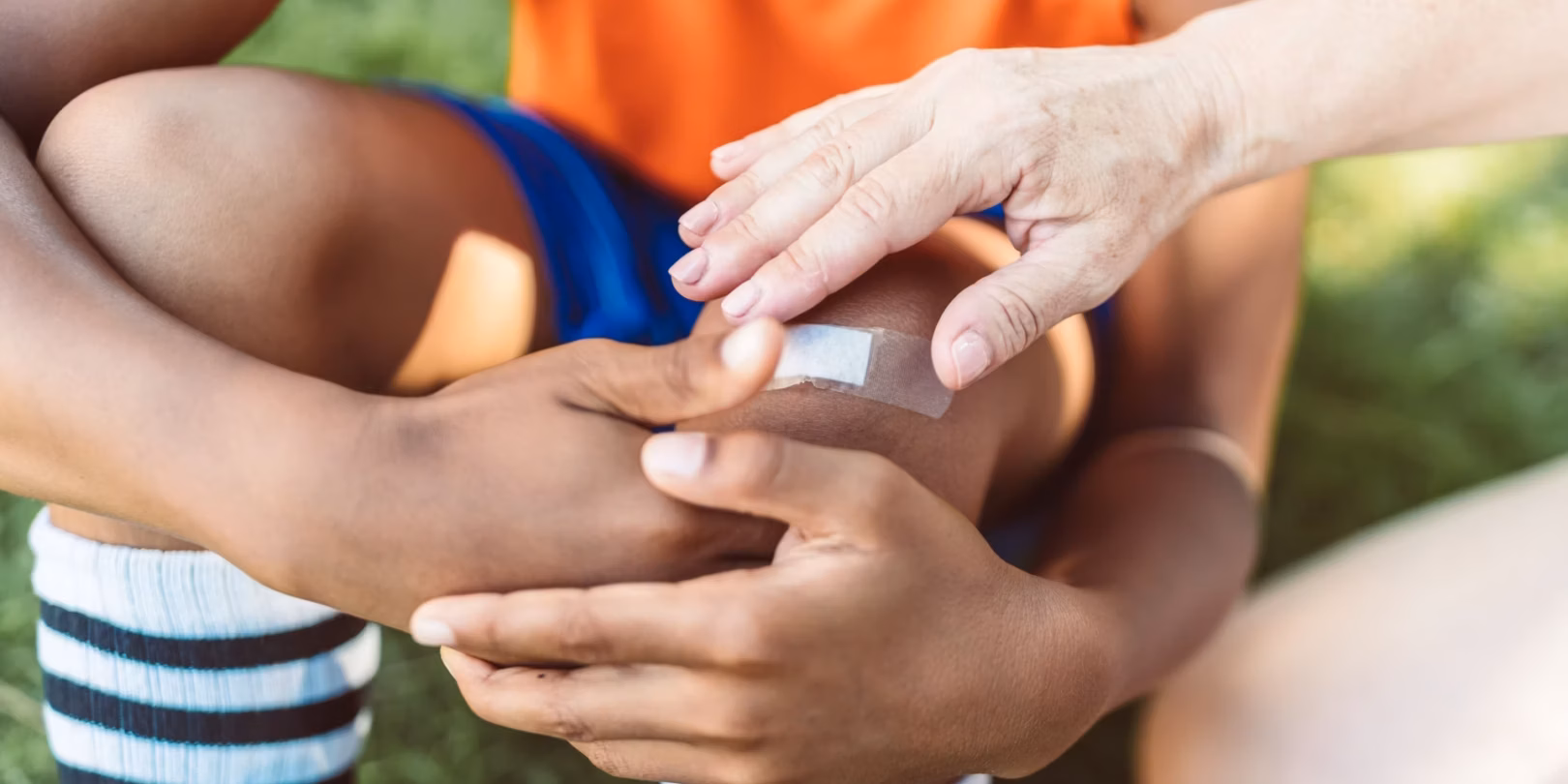 Bandaging a child's knee